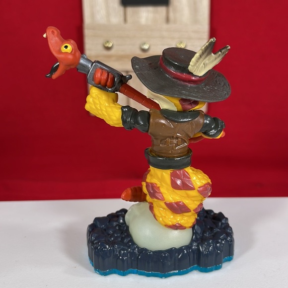 BUNDLE OF SKYLANDERS “SWAP FORCE TEAM” Action Characters - Picture 12 of 17